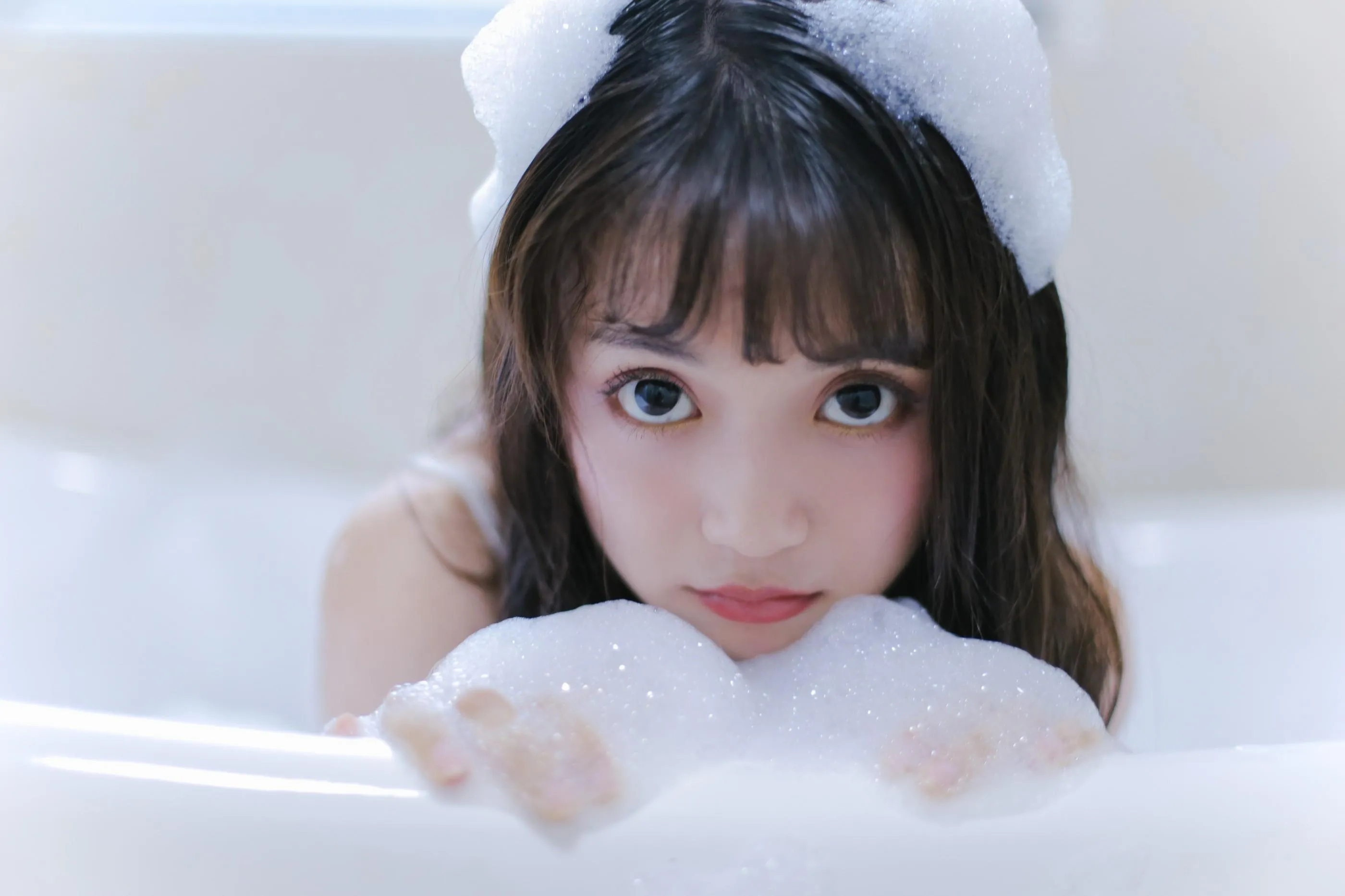 [YITUYU艺图语]2022.08.25 牛奶泡泡浴 一条鱼尾 [27P]插图7